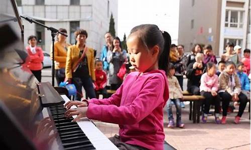 15岁学钢琴好还是古筝_孩子学钢琴还是学古筝